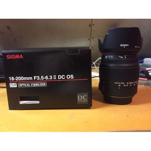 Sigma 18-200 canon fit lens