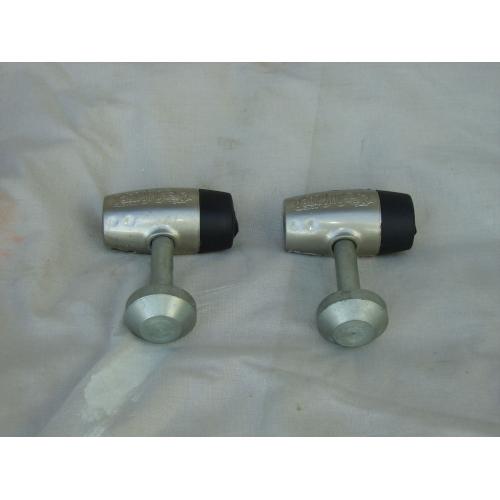 Pair Rear Leg Locks