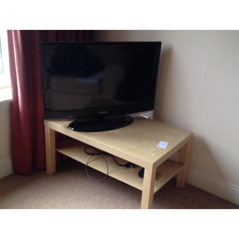 Free 32" TV and coffee table