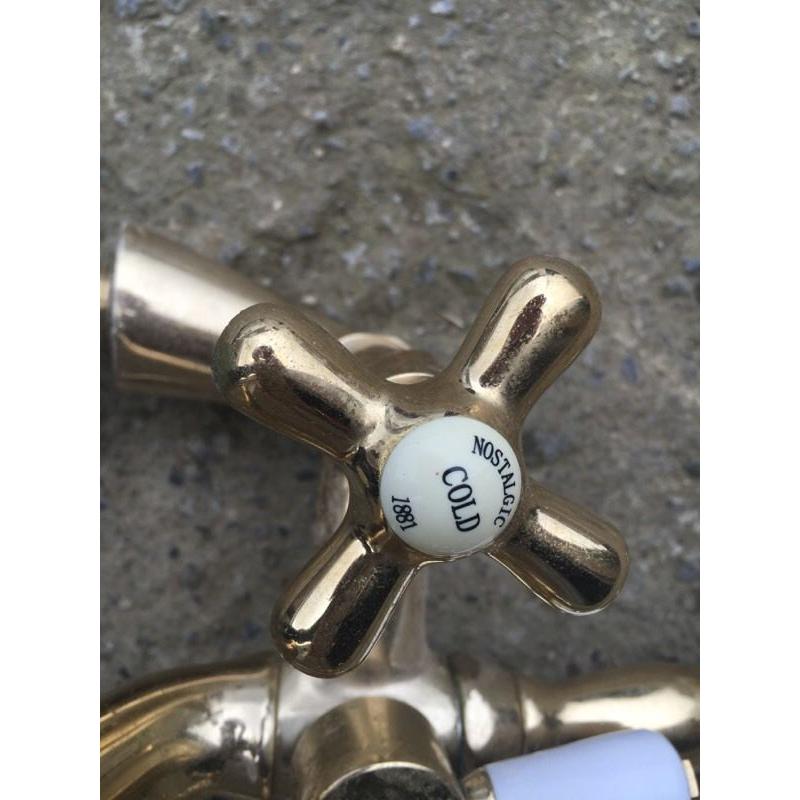 GOLD PLATED BATH MIXER TAPS WITH SHOWER ATTACHMENT