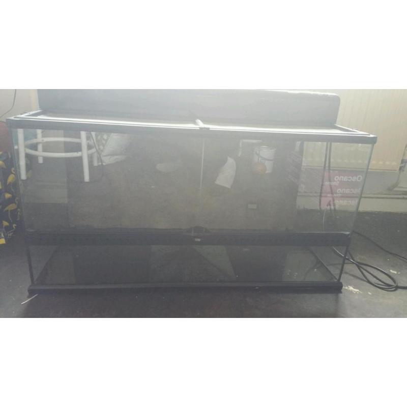 Vivarium tank