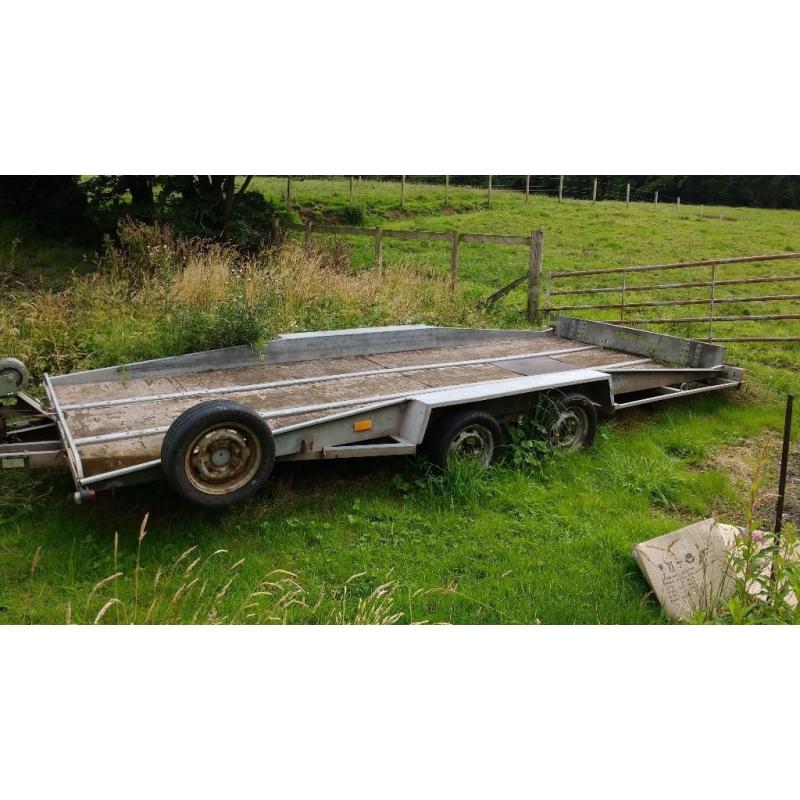 Bateson transporter recovery trailer tilt bed