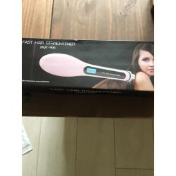 Hair straightener brush