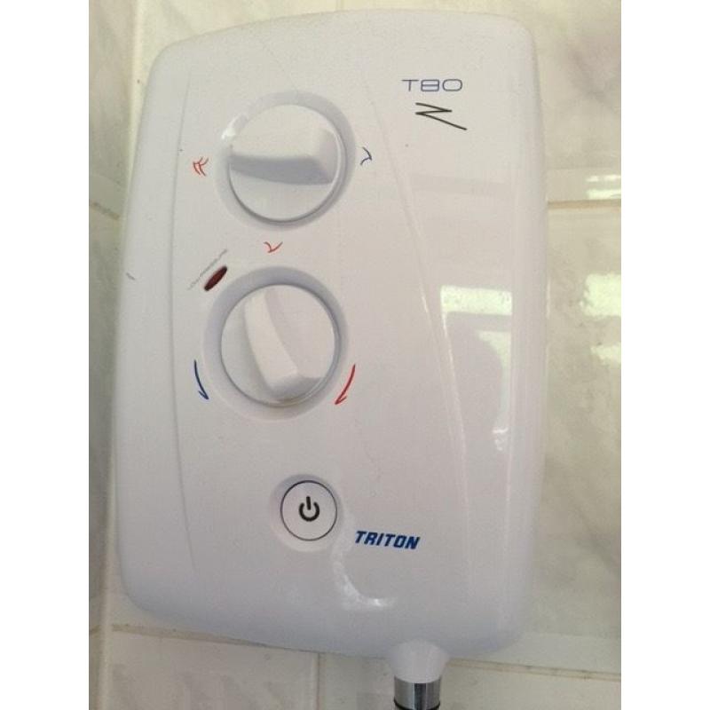 Electric Triton T80Z shower, 9.5 Kw, 6 months old