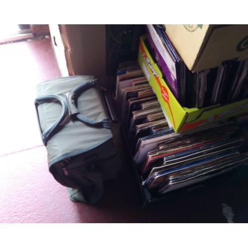 Quick sale, must go today, 1600x vinyl dj records, all top titles, trance, dance, oldskool