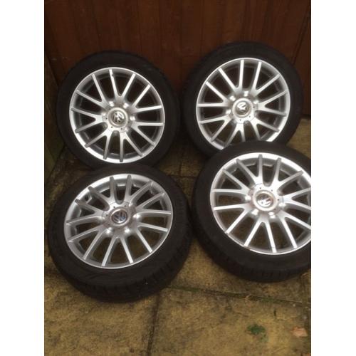 VW GOLF GT/TDI CLASSIX 17 INCH ALLOYS PASSAT/JETTA/TOURAN/CADDY 5X112 TRANSPORTER T4