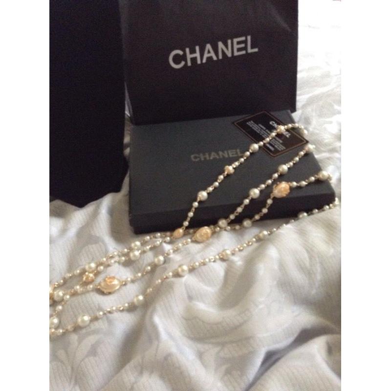 Chanel pearl necklace
