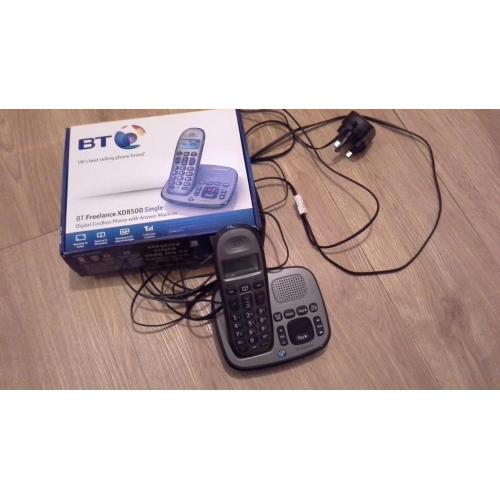 BT phone with ansaphone boxed
