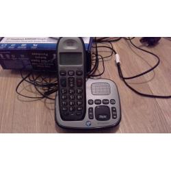 BT phone with ansaphone boxed