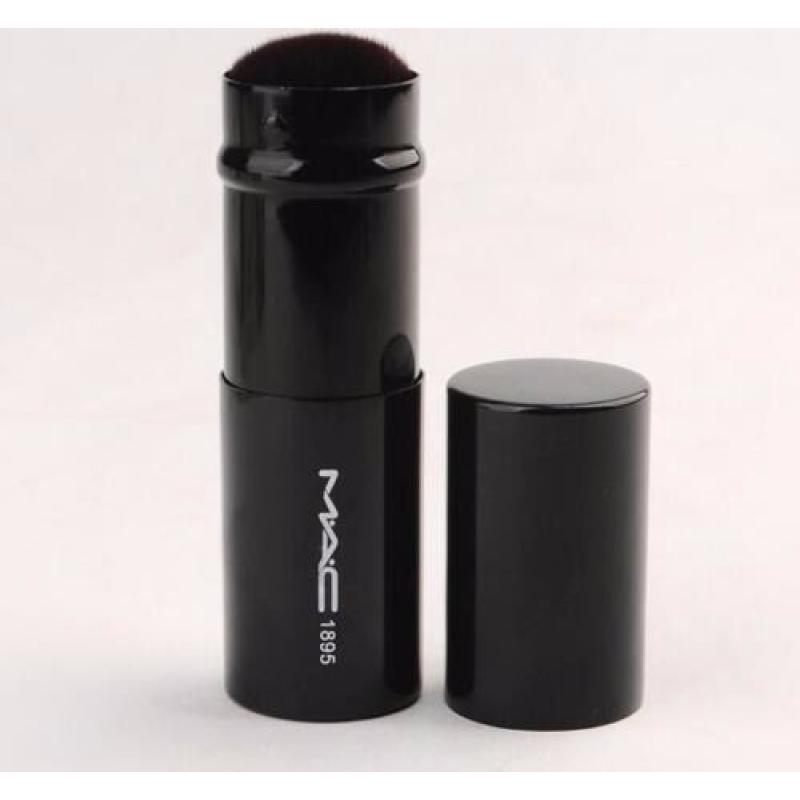MAC Pro Retractable Brush Super soft Brand New Face Powder Makeup Brush Tool