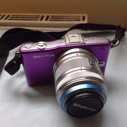 Olympus PEN E-PM1 Digital Camera - Purple (Kit w/ 14-42mm Lens)