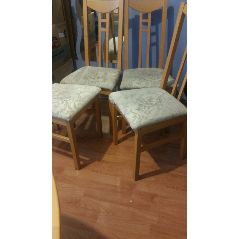 Dinning table with 6 chairs