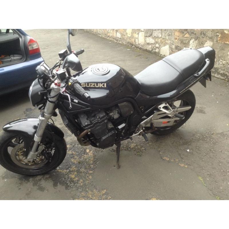 Suzuki Bandit 1200 Streetfighter