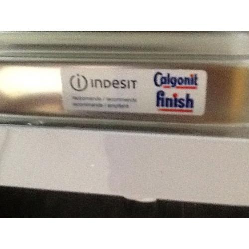 Indesit. Slimline dishwasher
