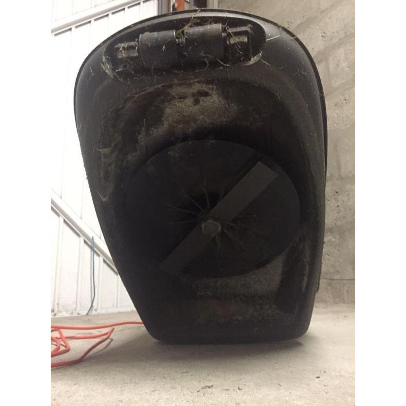 Lawnmower /flymo 300v