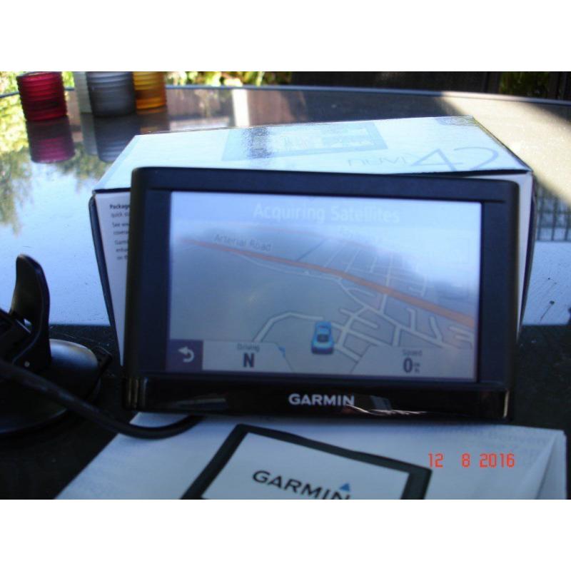 GARMIN SATNAV