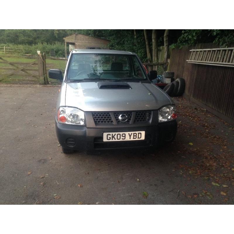 NISSAN NAVARA 2WD 1 OWNER £2750 PART EX POSS