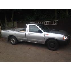 NISSAN NAVARA 2WD 1 OWNER £2750 PART EX POSS