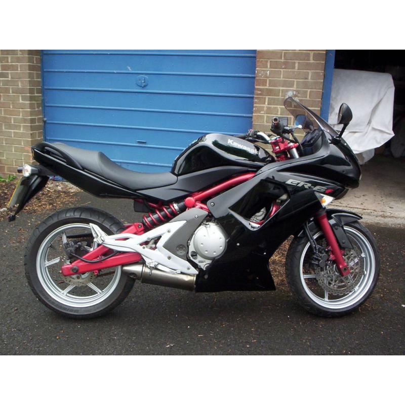 Kawasaki ER6f 650 twin,2006 only 12,000 miles