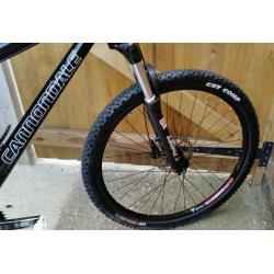 CANNONDALE F5 MOUNTAIN BIKE