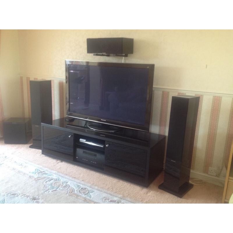 Arcam Amplifier / Bower & Wilkins Speakers - Home Cinema