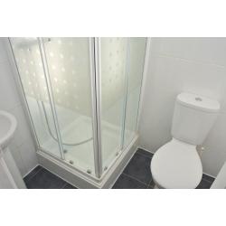 Modern and comfortable single room soon available in zone 2! 10 mins from East Acton tube station!