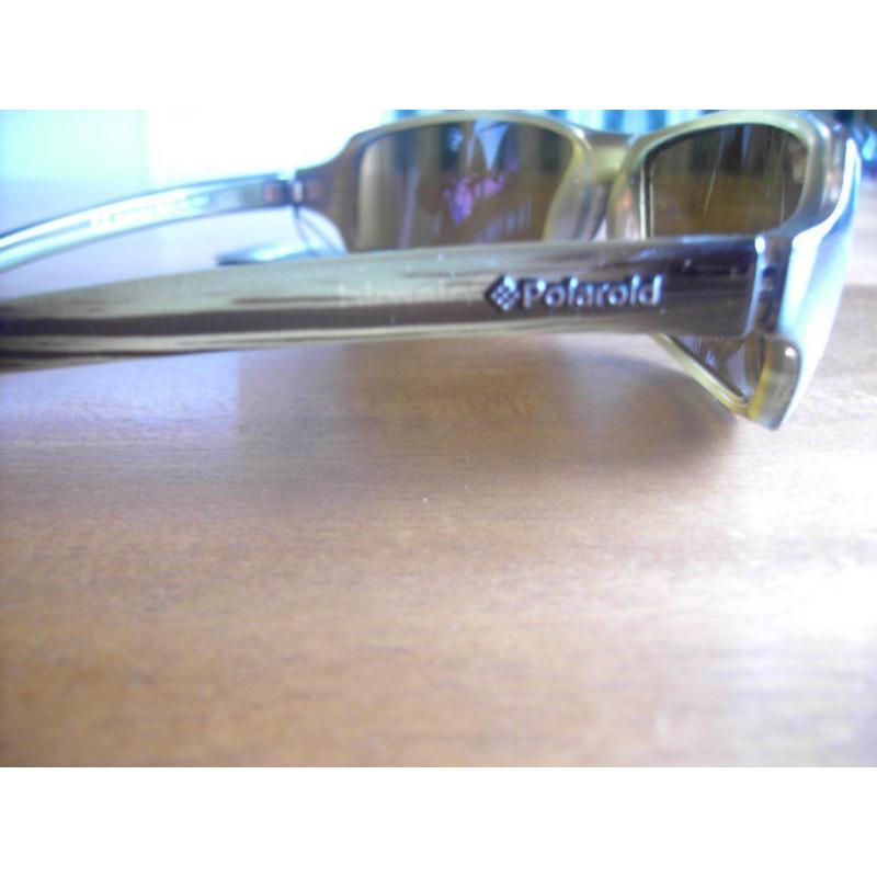 GENUINE POLAROID BROWN SUNGLASSES P845E with POLAROID POUCH, UNISEX, BRAND NEW