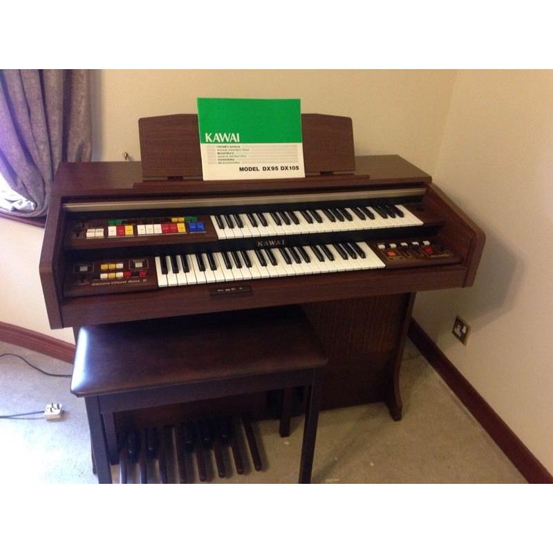 Kawai electric organ in mint condition