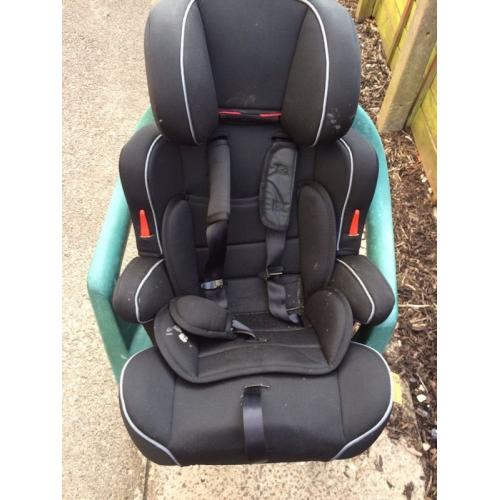 Car seat 123 halfords essential