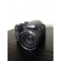 Fujifilm Finepix S3280 digital camera