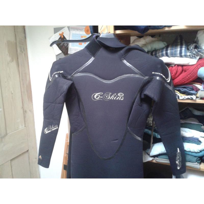 FANTASTIC size 8 women's C-SKINS ANGEL WINTER wetsuit , 5x 4x3, very good condition