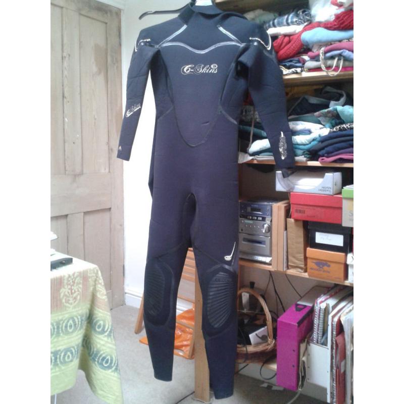 FANTASTIC size 8 women's C-SKINS ANGEL WINTER wetsuit , 5x 4x3, very good condition