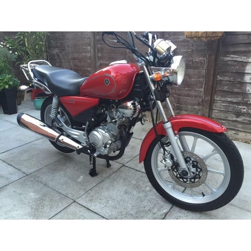 2014 YBR 125 custom. Fantastic condition, 1 owner fysh