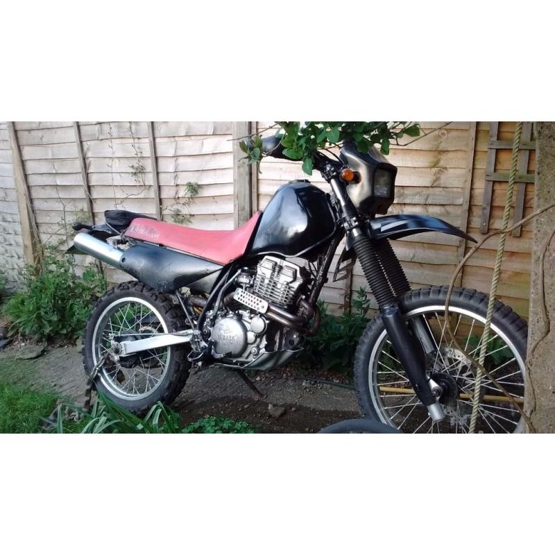 YAMAHA XT 350 A2 legal