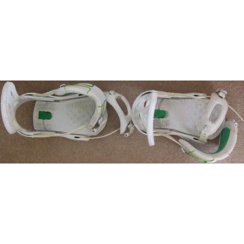 Burton Cartel snowboard bindings, cap-strap. size medium