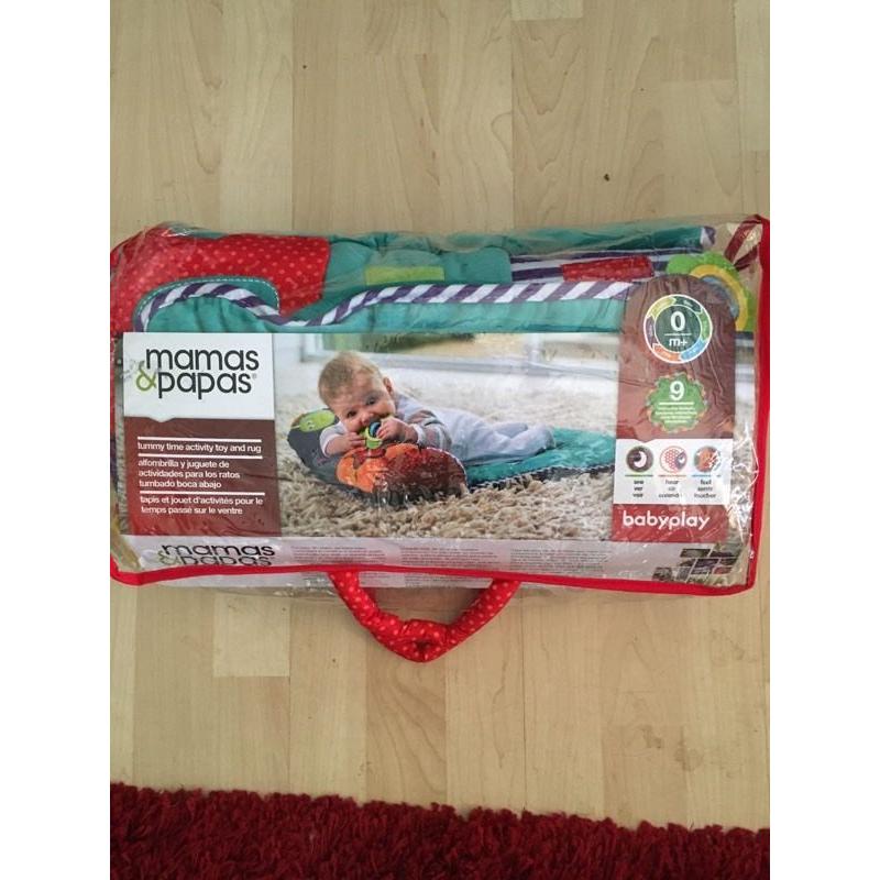 Mamas and papas tummy time playmat