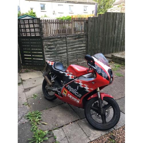 Derebi gpr 50 race replica