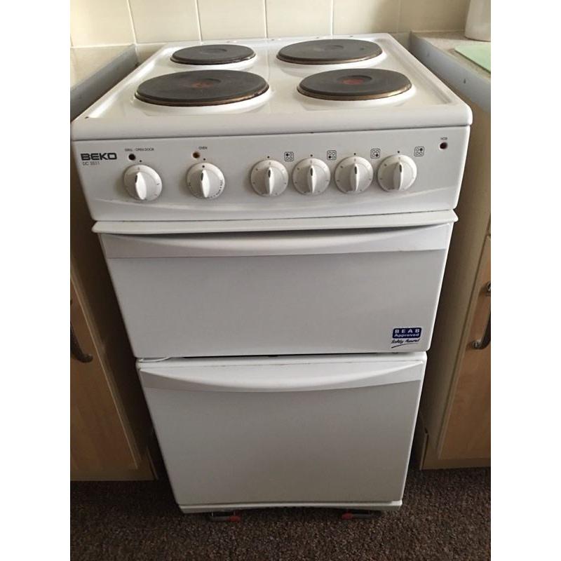 **Like New** Beko Electric cooker