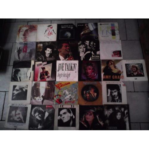 COLLECTION OF AROUND 110 VINYL 7"SINGLES PLUS AROUND 20 FLOPPY 7"DEMO DISCS.