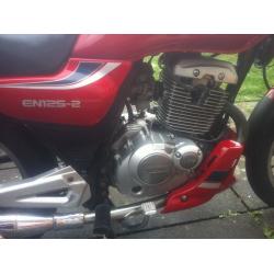 Susuki es 125