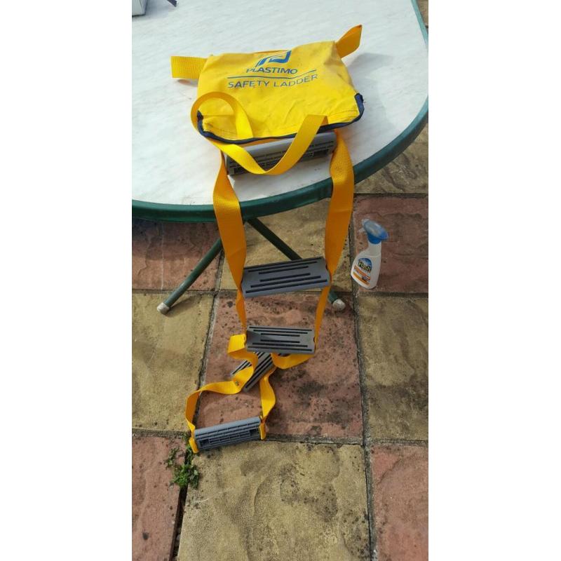 Safety ladder