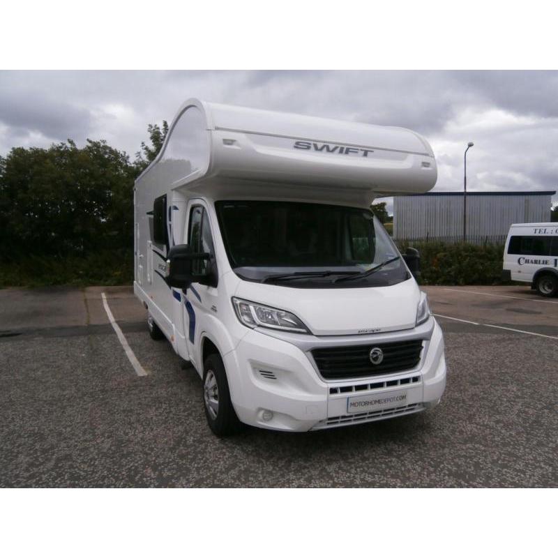 Swift Escape 696