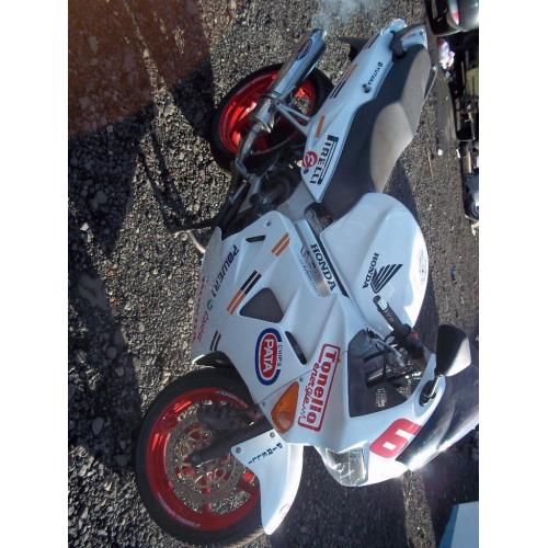 honda vfr800