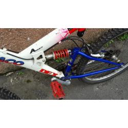 Full Suspension Mountain Bike