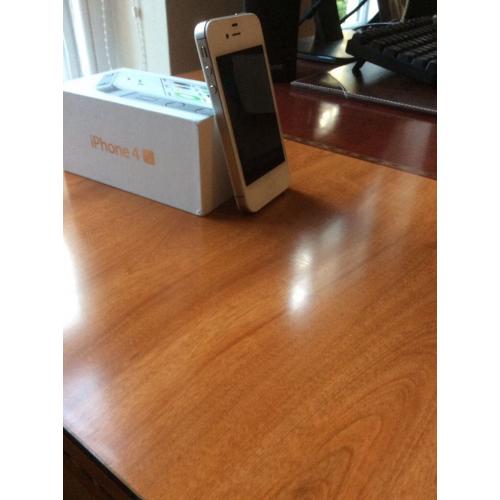 iPhone 4S 8GB