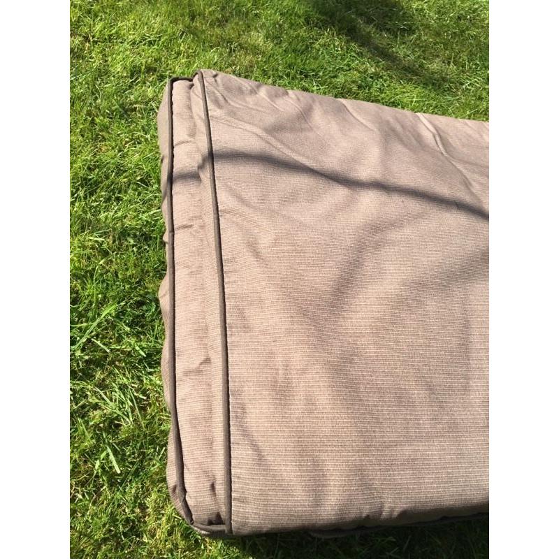 Out door garden chairs cushions x 8