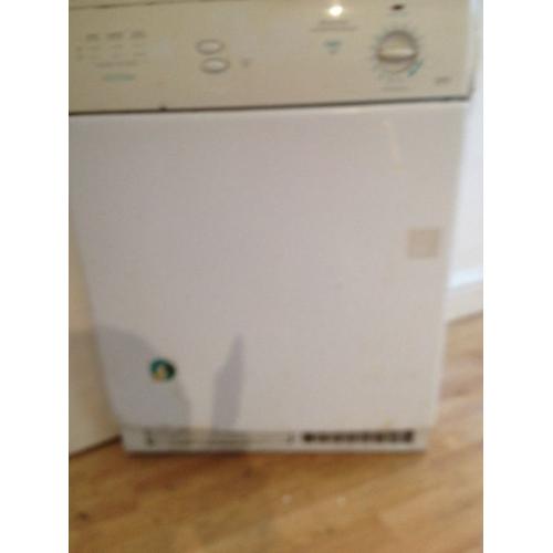 Simplicity condenser T622cw