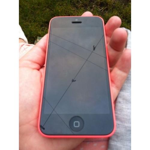 APPLE i PHONE C GOOD CONDITION
