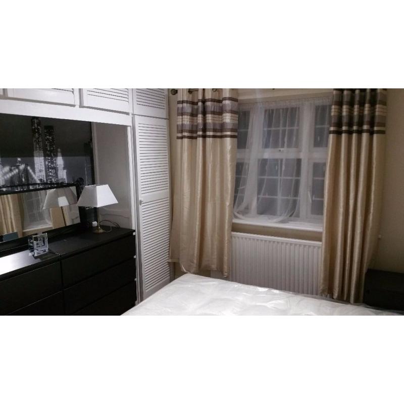 LOVELY DOUBLE ROOM FOR RENT