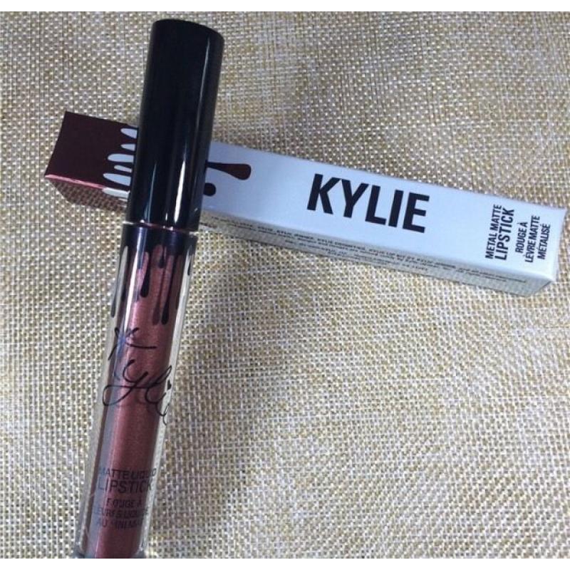 Kylie Jenner Metals: heir & reign
